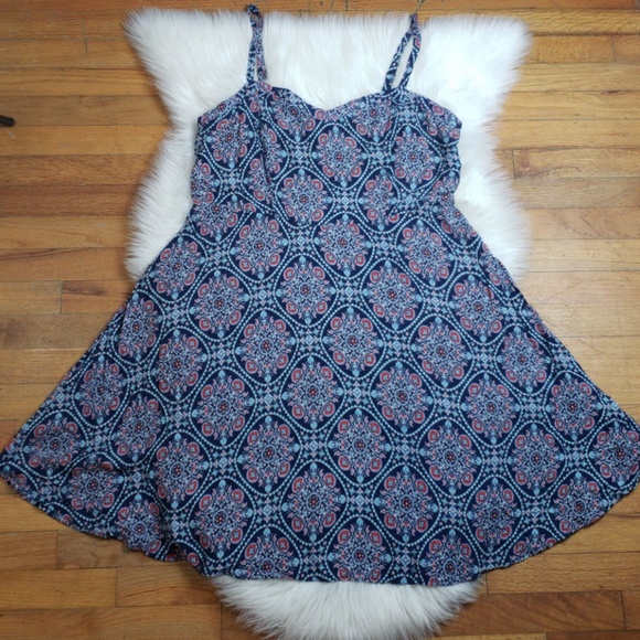 torrid Dresses & Skirts - Torrid Paisley Print Sun Dress (Torrid Size 2)